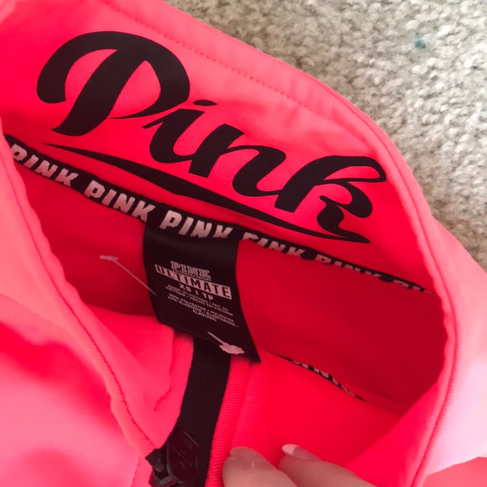 vs/pink workout jacket - Picture 4 of 5